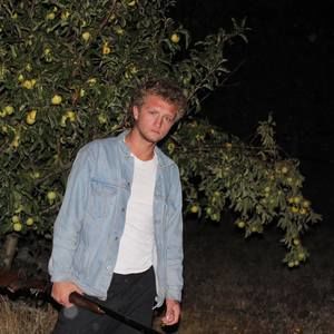 Meet your Posher, Austin